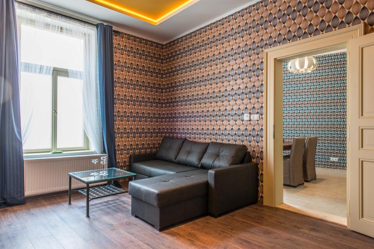 Prague Locals Monastery Apartments Bagian luar foto