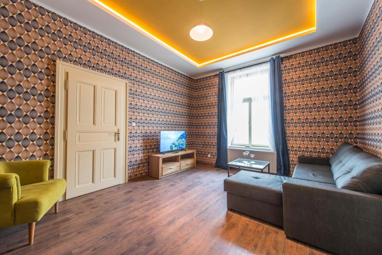 Prague Locals Monastery Apartments Bagian luar foto