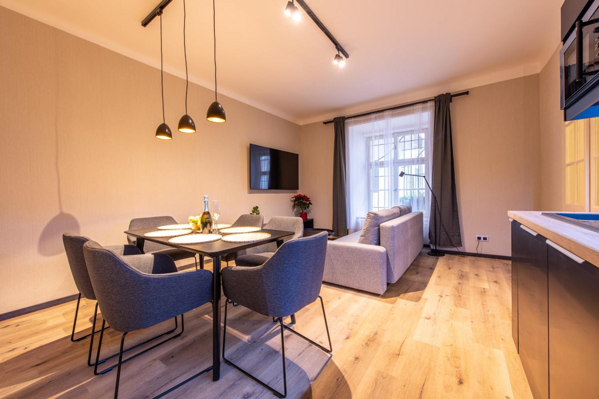 Prague Locals Monastery Apartments Bagian luar foto