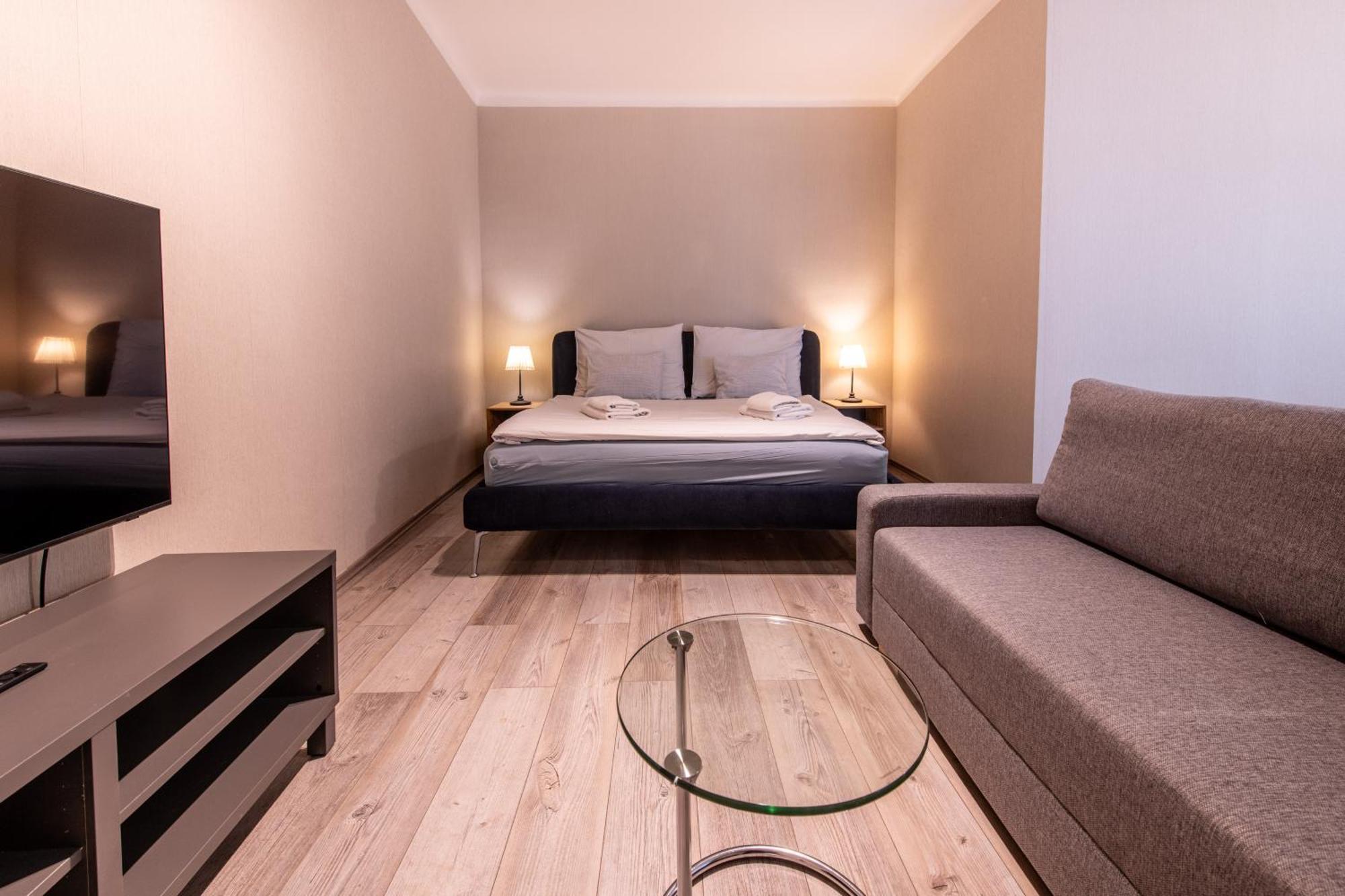 Prague Locals Monastery Apartments Bagian luar foto