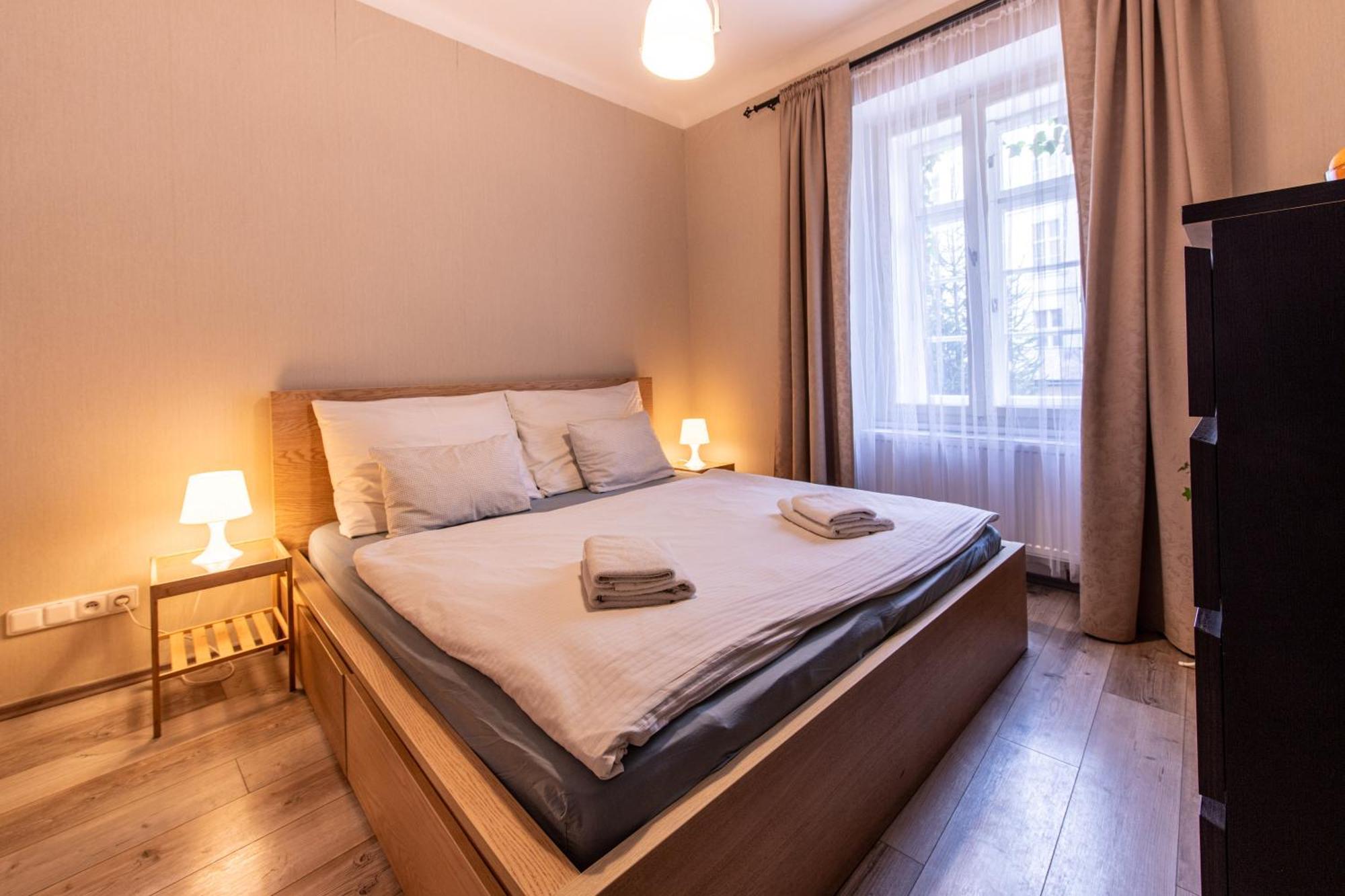 Prague Locals Monastery Apartments Bagian luar foto